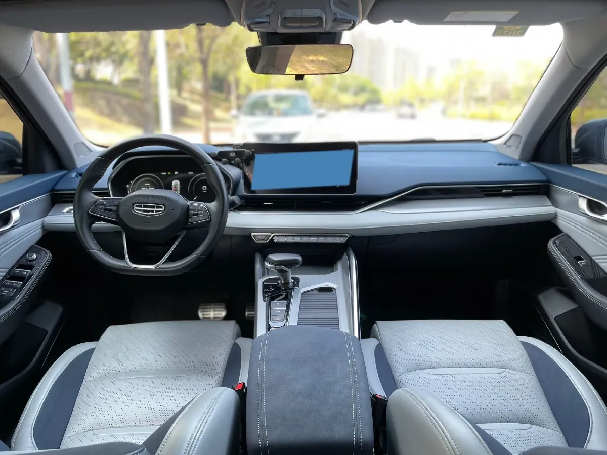 2021 Geely Preface 2.0T 190HP L4 7DCT,autocango,china used car exporter,china ev exporter,chinese used car exporter,chinese used ev exporter