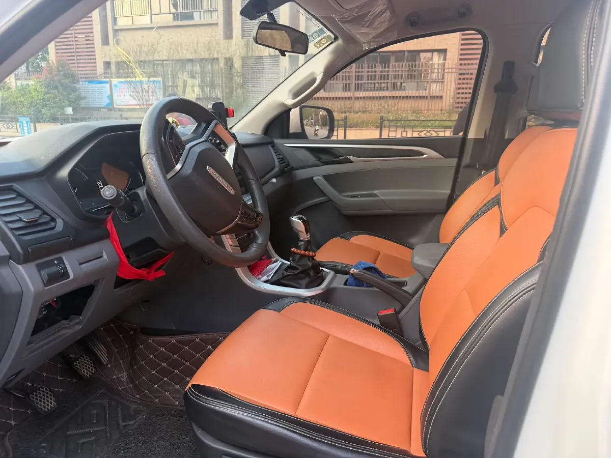 2020 MAXUS T70 2.0T 163HP L4 6AT,autocango,china used car exporter,china ev exporter,chinese used car exporter,chinese used ev exporter