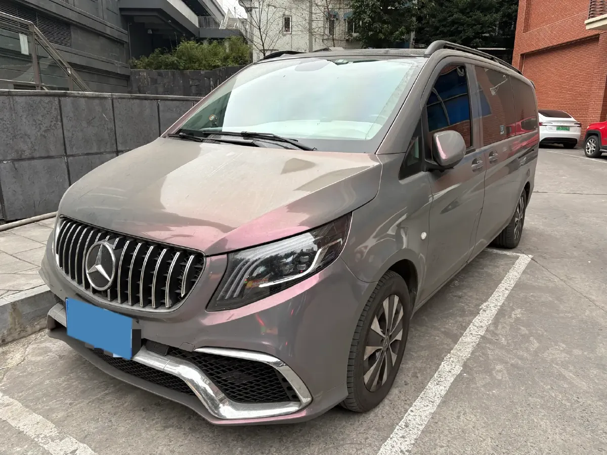 2021 Mercedes-Benz Vito 2.0T 211HP L4 9AT,autocango,china used car exporter,china ev exporter,chinese used car exporter,chinese used ev exporter