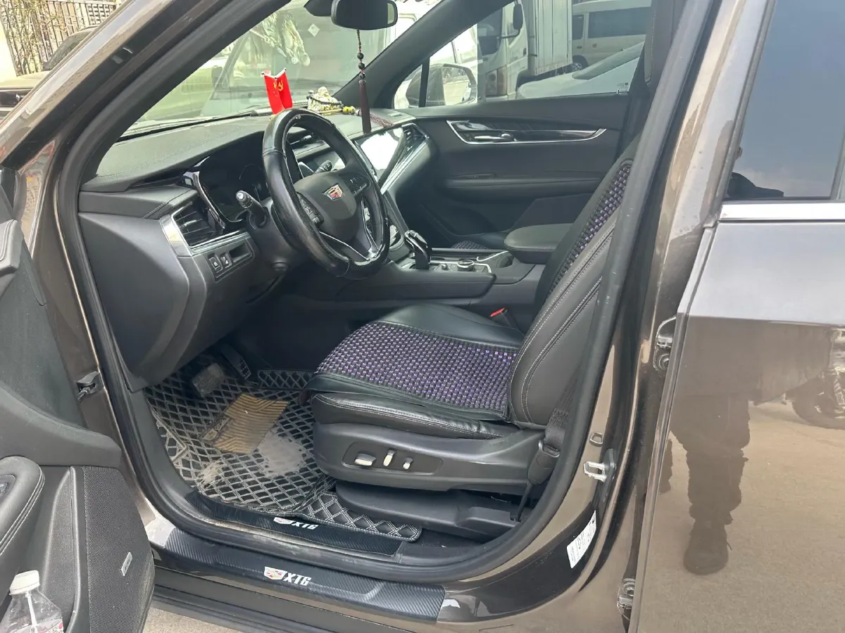 2020 Cadillac XT6 2.0T 237HP L4 9AT,autocango,china used car exporter,china ev exporter,chinese used car exporter,chinese used ev exporter