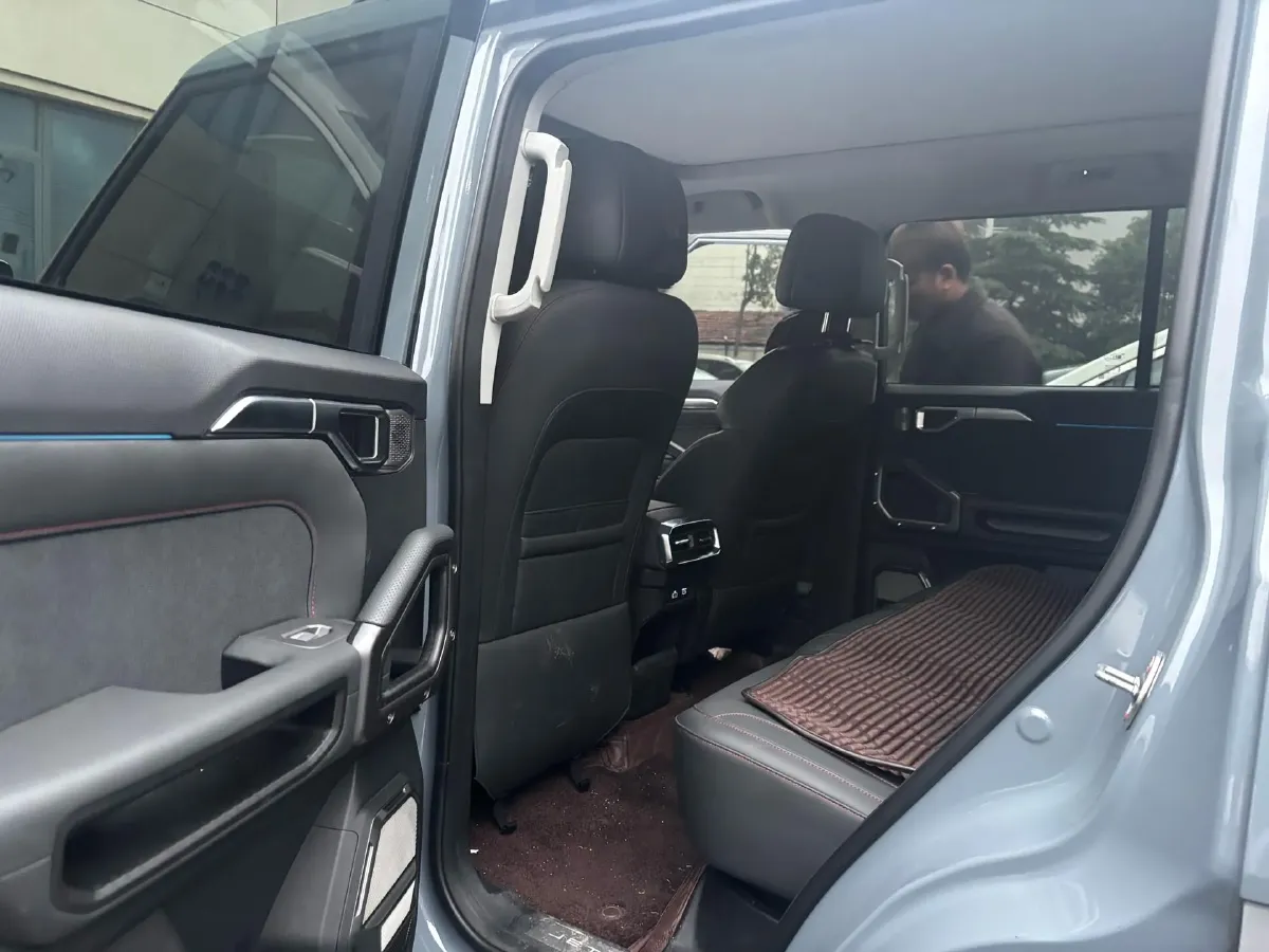 2023 Jetour Traveller 2.0T 254HP L4 7DCT,autocango,china used car exporter,china ev exporter,chinese used car exporter,chinese used ev exporter