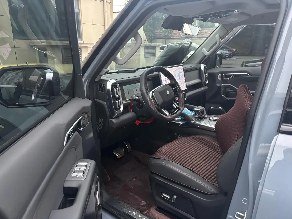 2023 Jetour Traveller 2.0T 254HP L4 7DCT,autocango,china used car exporter,china ev exporter,chinese used car exporter,chinese used ev exporter