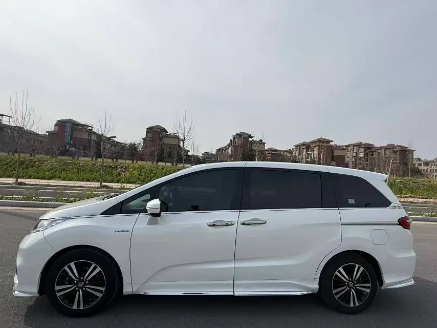 2019 Honda Odyssey 2.0L 146HP L4 E-CVT Hybrid,autocango,china used car exporter,china ev exporter,chinese used car exporter,chinese used ev exporter