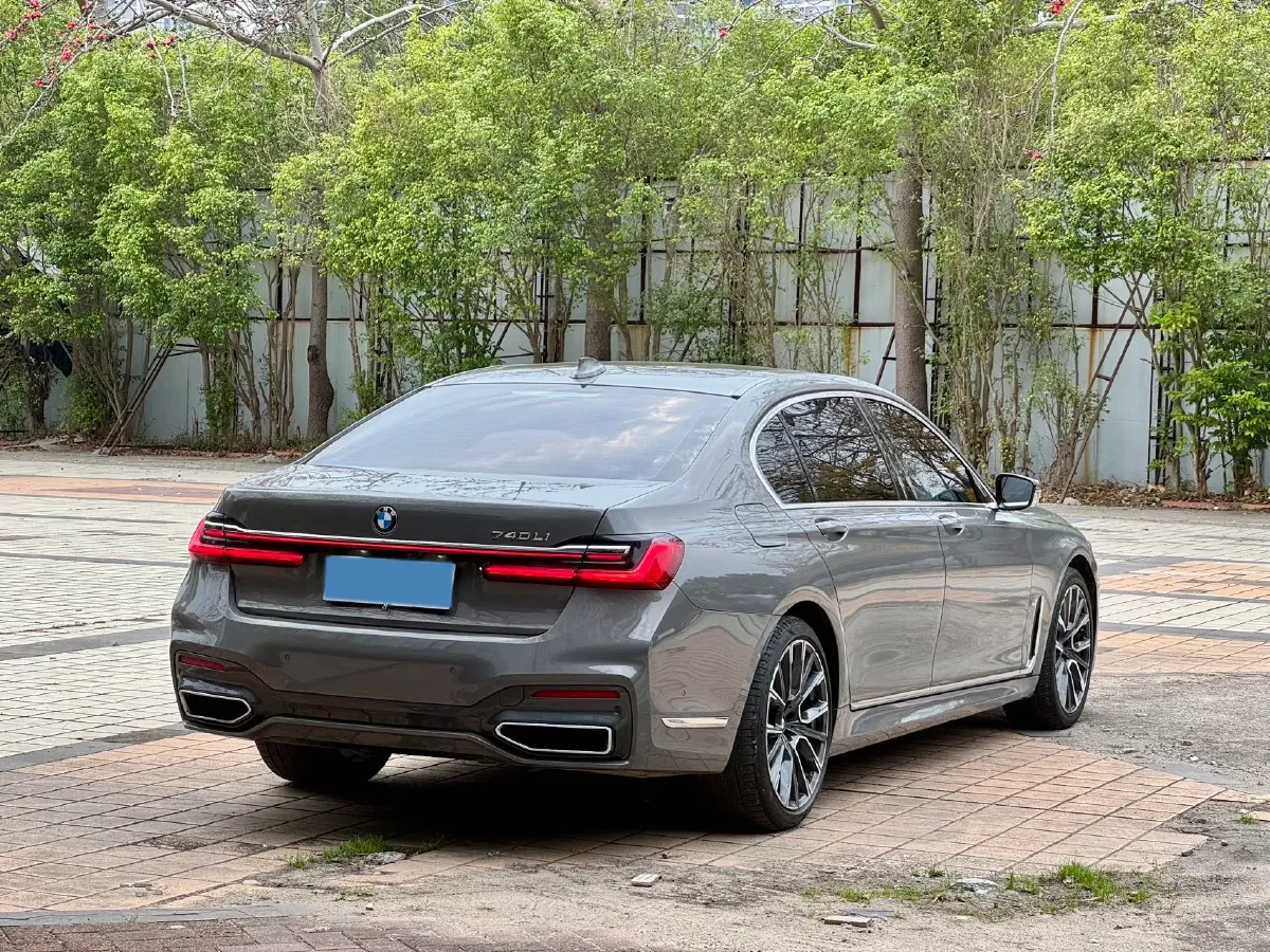 2019 BMW 7 Series 2.0T 265HP L4 8AT,autocango,china used car exporter,china ev exporter,chinese used car exporter,chinese used ev exporter