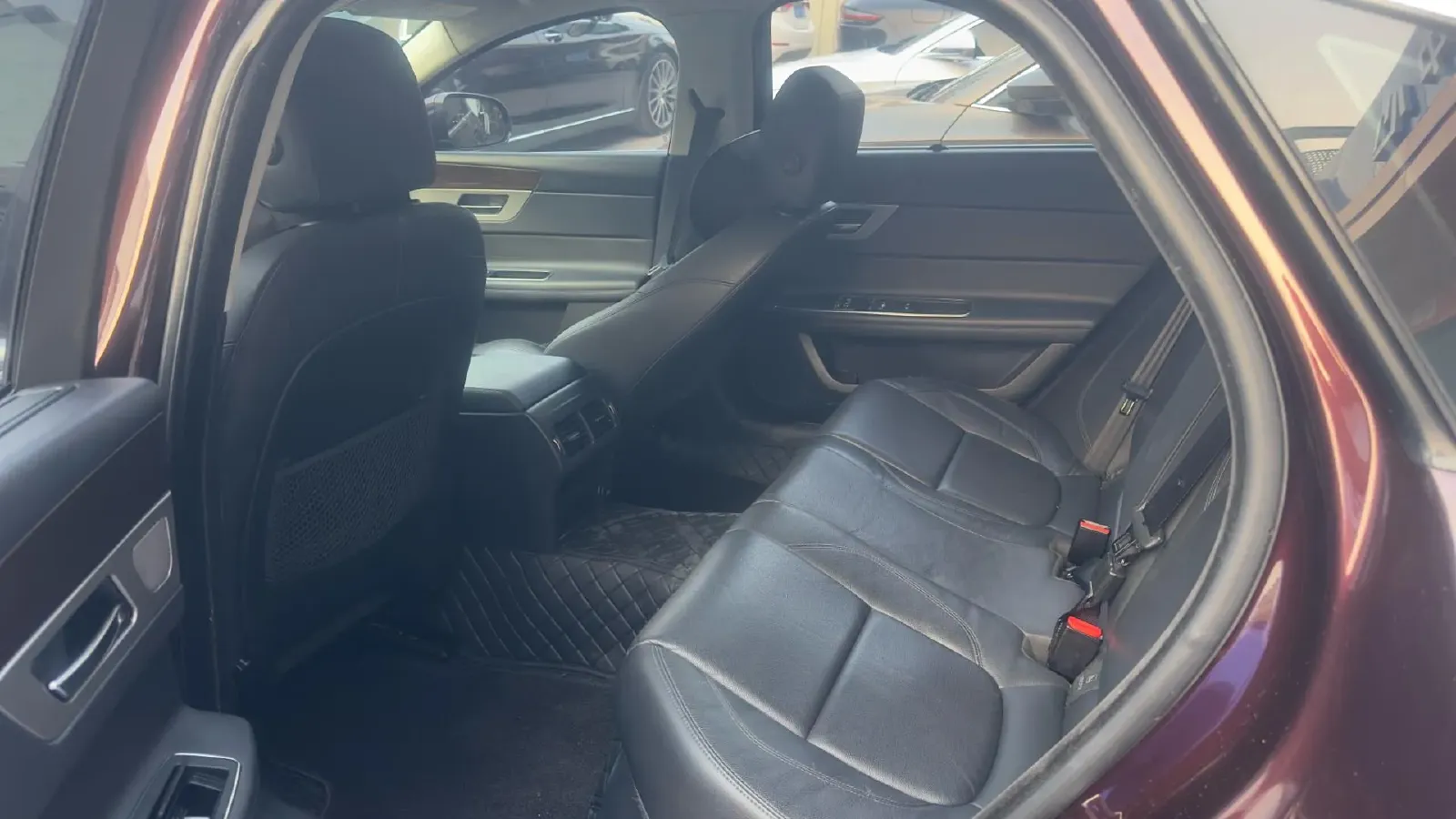 2019 HongQi HS7 3.0T 337HP V6 8AT,autocango,china used car exporter,china ev exporter,chinese used car exporter,chinese used ev exporter