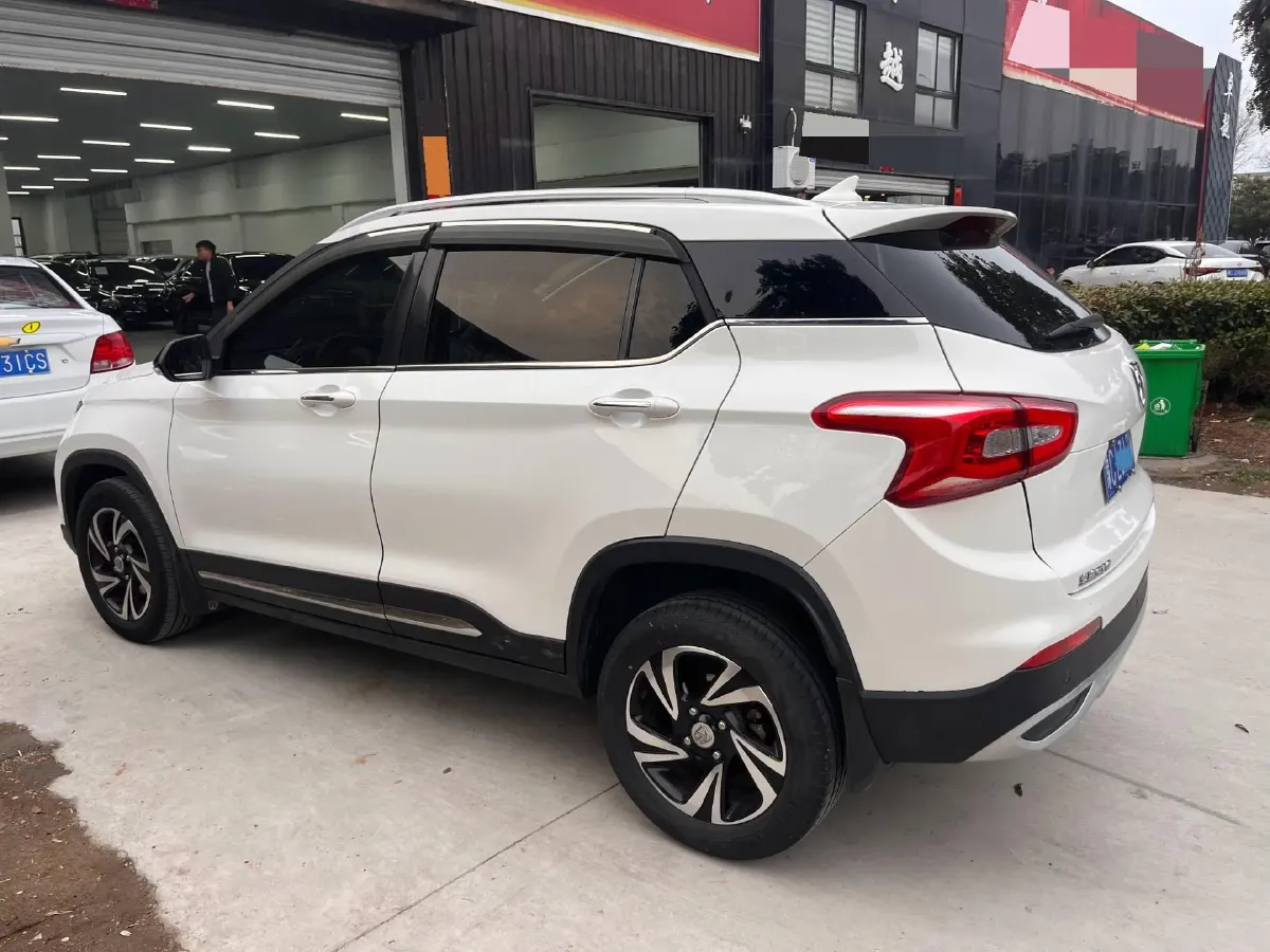 2019 Yema BoJun 1.5L 112HP L4 5MT,autocango,china used car exporter,china ev exporter,chinese used car exporter,chinese used ev exporter