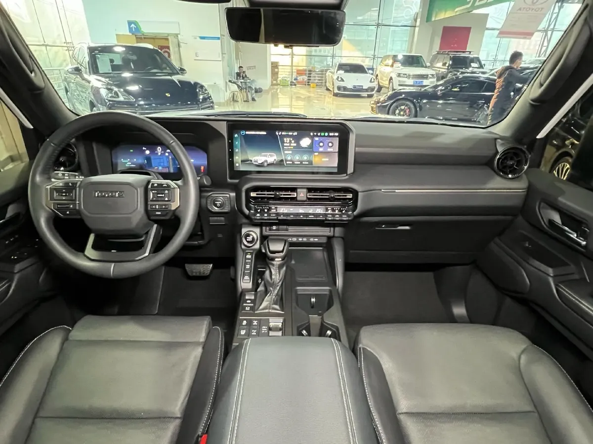 2024 Toyota Land Cruiser Prado 2.4T 282HP L4 8AT Hybrid,autocango,china used car exporter,china ev exporter,chinese used car exporter,chinese used ev exporter