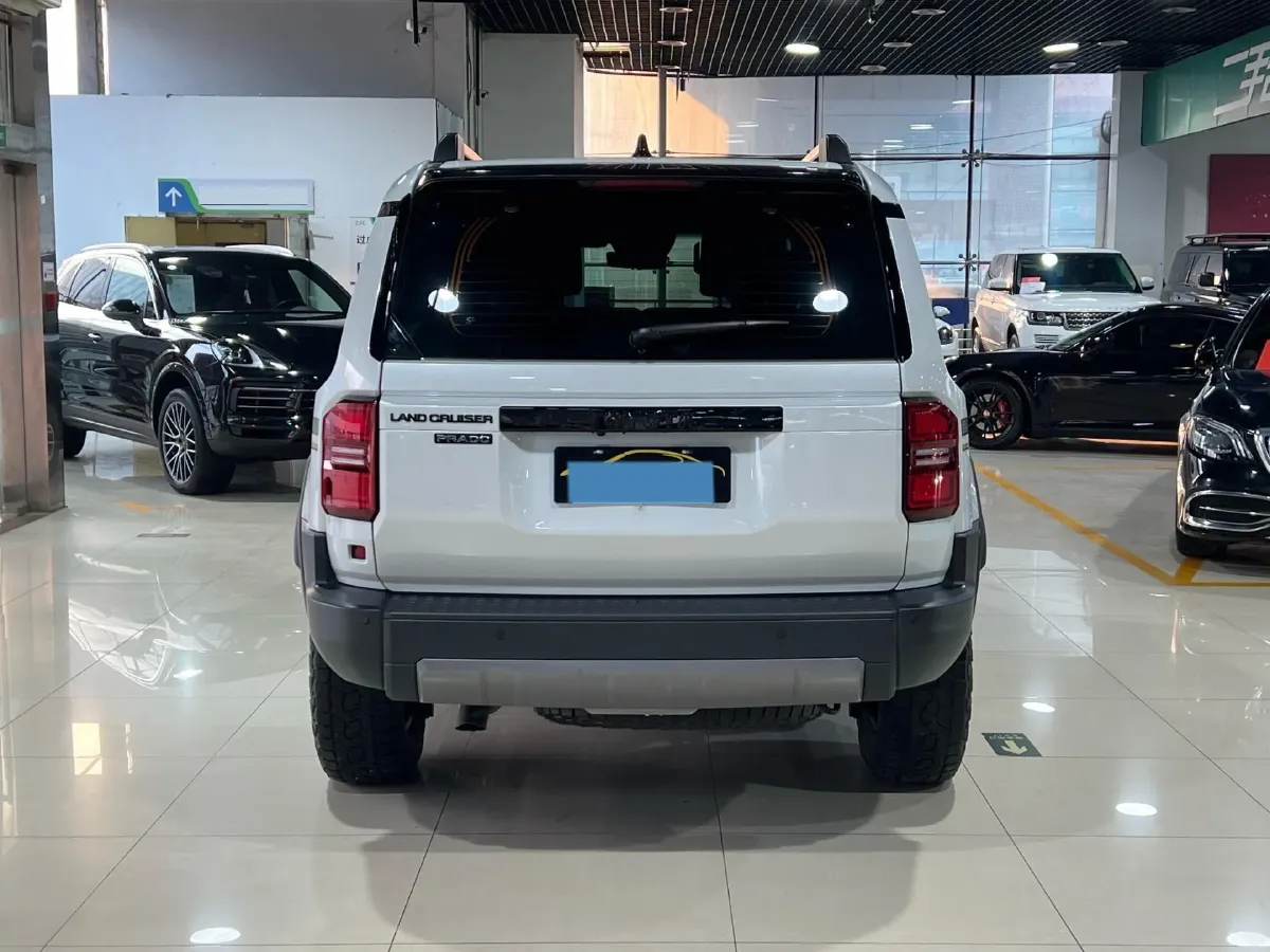 2024 Toyota Land Cruiser Prado 2.4T 282HP L4 8AT Hybrid,autocango,china used car exporter,china ev exporter,chinese used car exporter,chinese used ev exporter