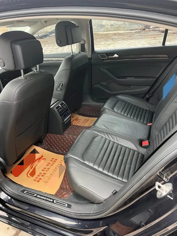 2019 Volkswagen Magotan 2.0T 186HP L4 7DCT,autocango,china used car exporter,china ev exporter,chinese used car exporter,chinese used ev exporter