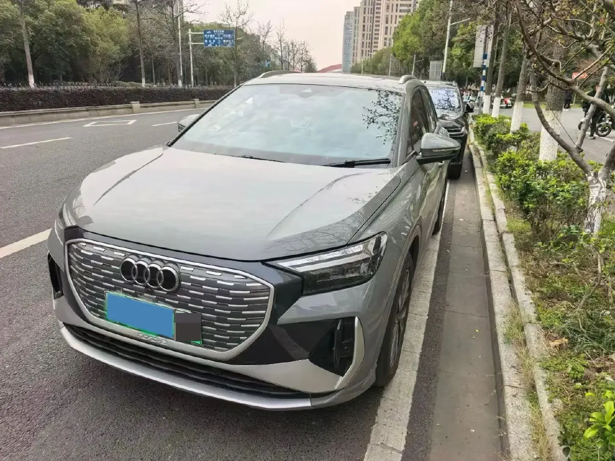 2022 Audi Q4 e-tron BEV 84.8KWH,autocango,china used car exporter,china ev exporter,chinese used car exporter,chinese used ev exporter