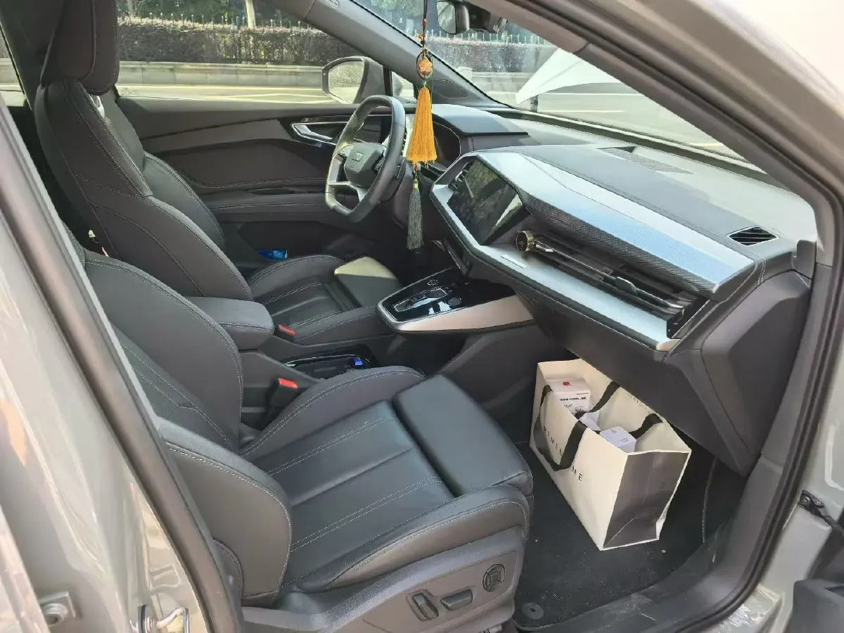 2022 Audi Q4 e-tron BEV 84.8KWH,autocango,china used car exporter,china ev exporter,chinese used car exporter,chinese used ev exporter