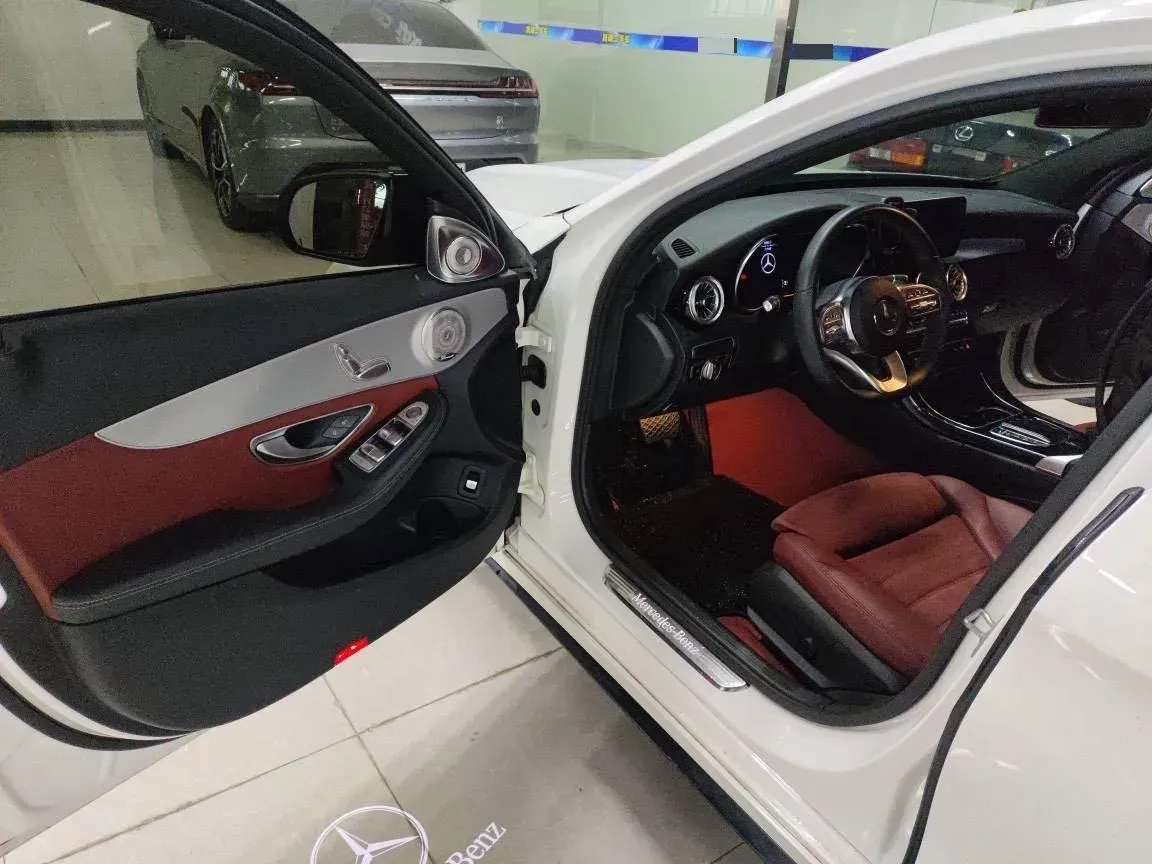 2021 Mercedes-Benz C Class 1.5T 184HP L4 9AT,autocango,china used car exporter,china ev exporter,chinese used car exporter,chinese used ev exporter