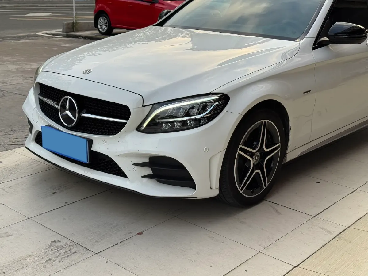 2021 Mercedes-Benz C Class 1.5T 184HP L4 9AT,autocango,china used car exporter,china ev exporter,chinese used car exporter,chinese used ev exporter