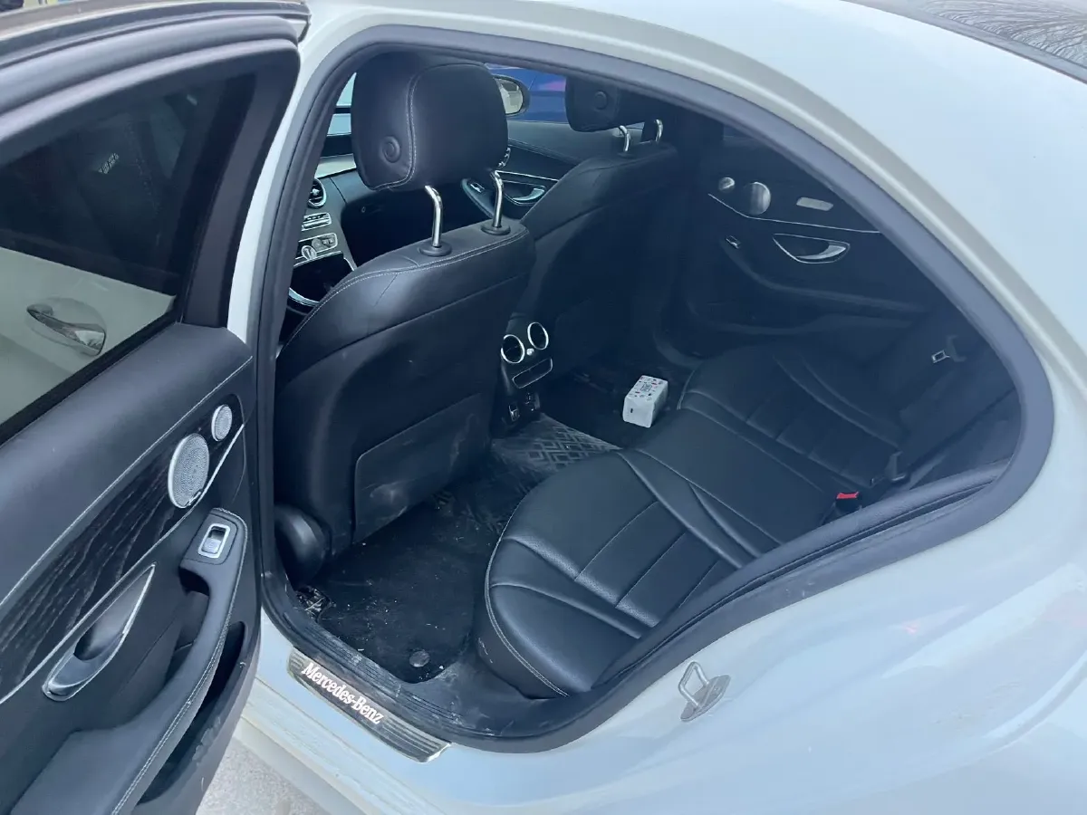 2021 Mercedes-Benz C Class 1.5T 184HP L4 9AT,autocango,china used car exporter,china ev exporter,chinese used car exporter,chinese used ev exporter