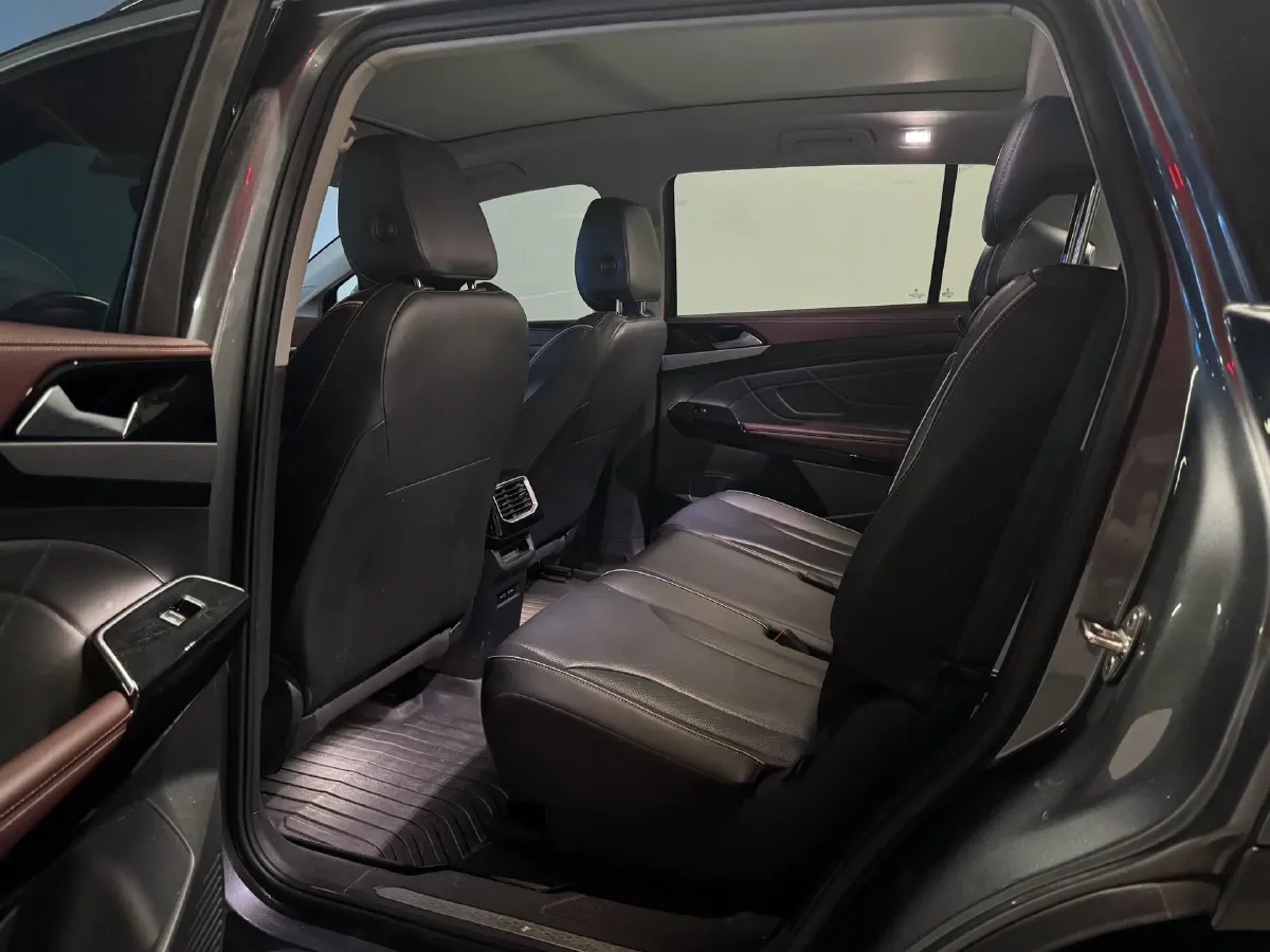 2022 Volkswagen ID.6 X BEV 83.4KWH,autocango,china used car exporter,china ev exporter,chinese used car exporter,chinese used ev exporter