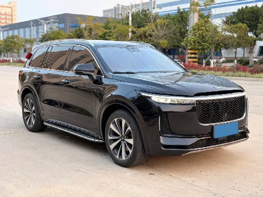 2020 Li ONE Range Extended 131HP REEV 40.5KWH,autocango,china used car exporter,china ev exporter,chinese used car exporter,chinese used ev exporter