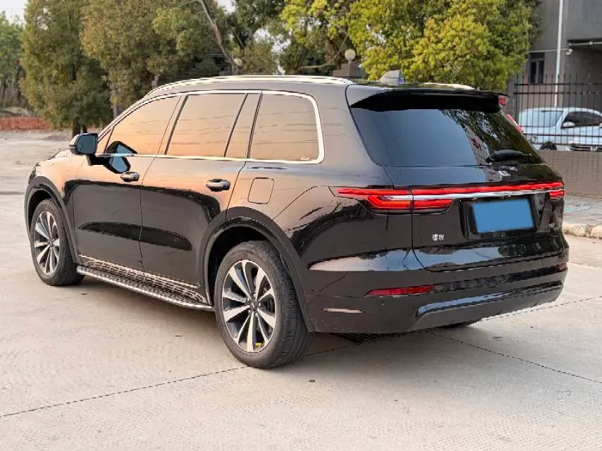 2020 Li ONE Range Extended 131HP REEV 40.5KWH,autocango,china used car exporter,china ev exporter,chinese used car exporter,chinese used ev exporter