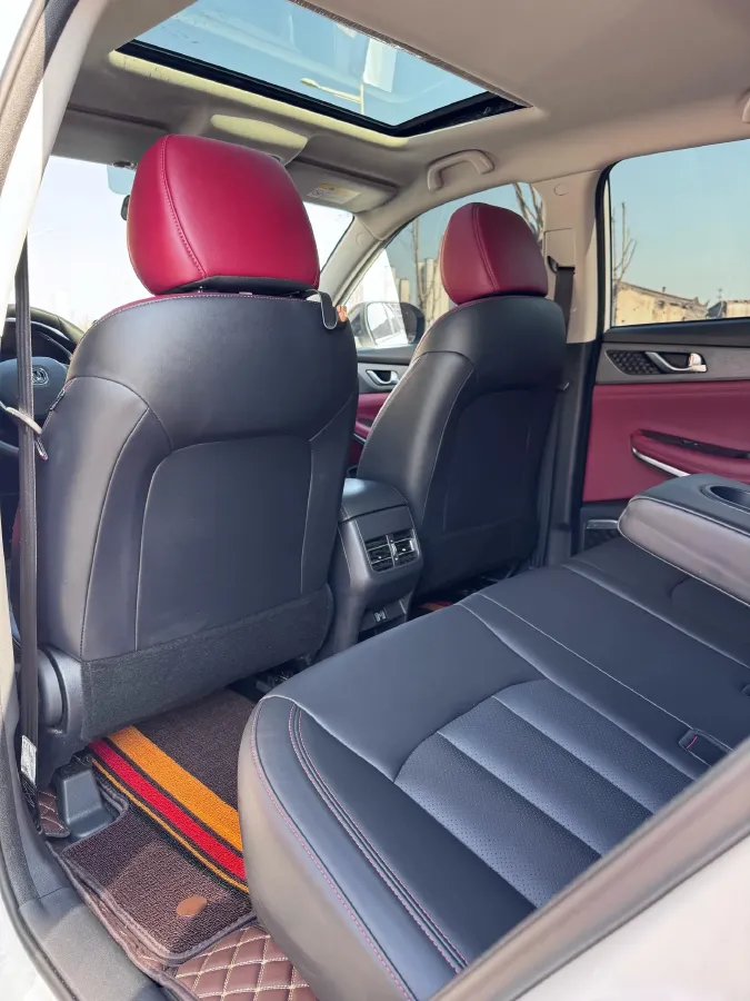 2023 ChangAn CS75 1.5T 188HP L4 7DCT,autocango,china used car exporter,china ev exporter,chinese used car exporter,chinese used ev exporter