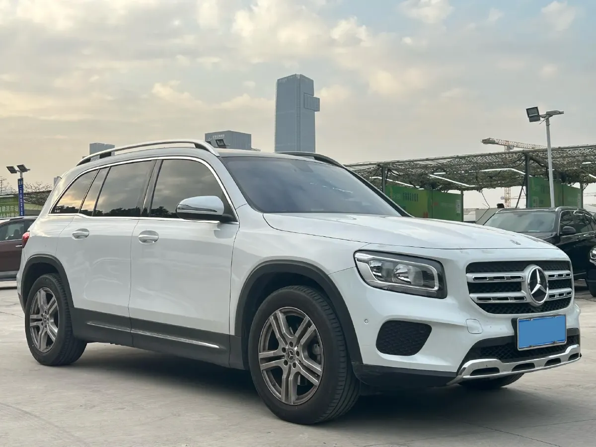 2020 Mercedes-Benz GLB Class 1.3T 136HP L4 7DCT,autocango,china used car exporter,china ev exporter,chinese used car exporter,chinese used ev exporter