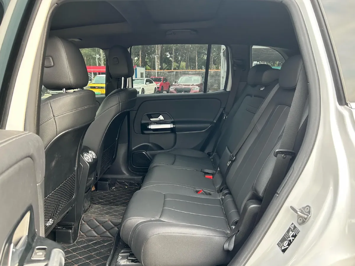 2020 Mercedes-Benz GLB Class 1.3T 136HP L4 7DCT,autocango,china used car exporter,china ev exporter,chinese used car exporter,chinese used ev exporter