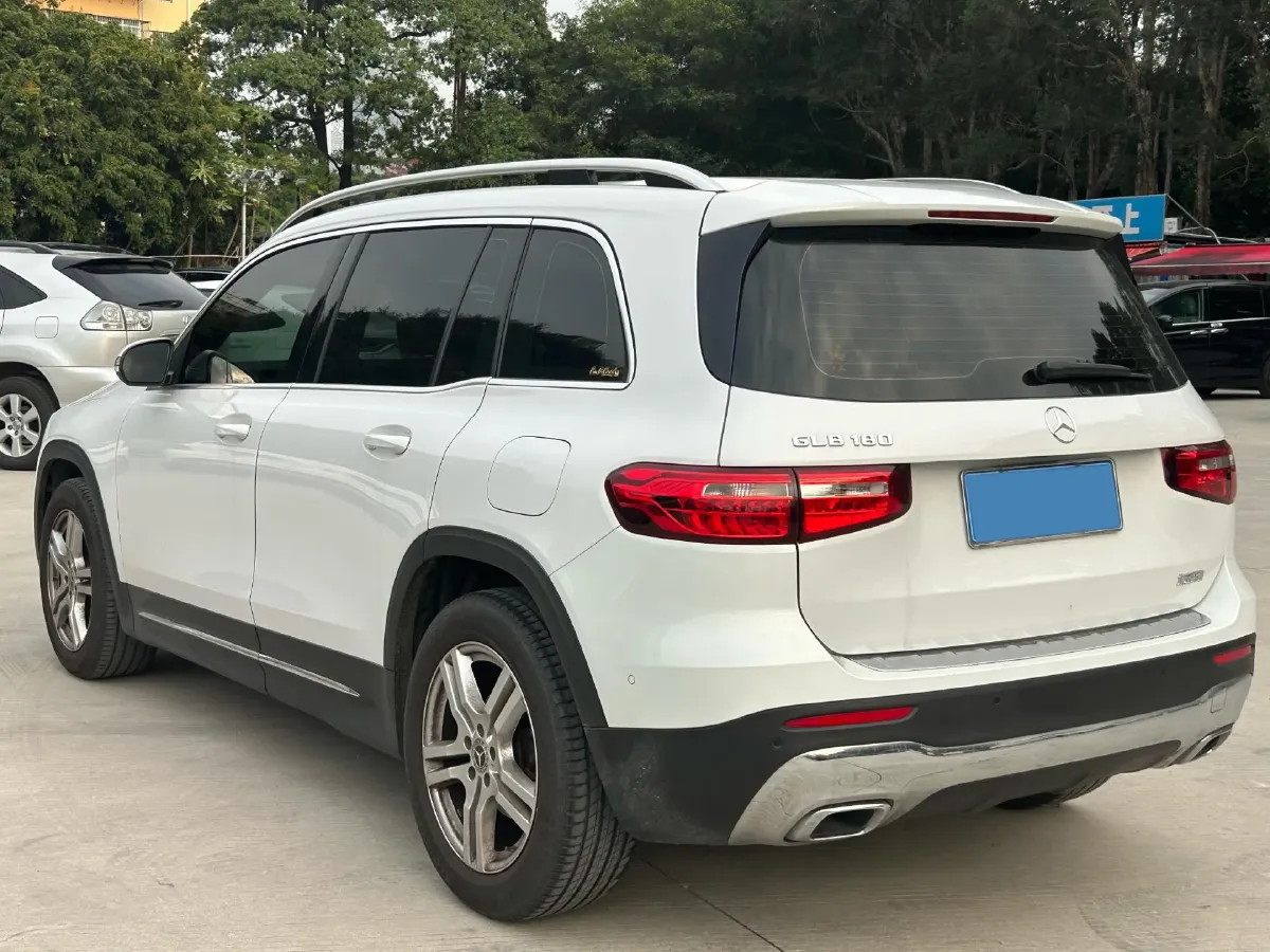 2020 Mercedes-Benz GLB Class 1.3T 136HP L4 7DCT,autocango,china used car exporter,china ev exporter,chinese used car exporter,chinese used ev exporter