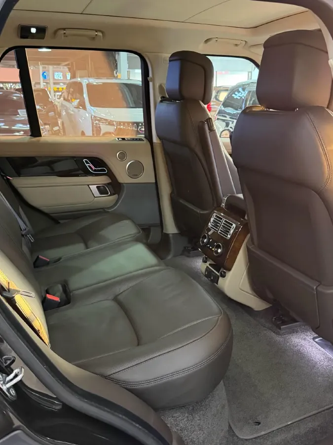 2021 Land Rover Range Rover 3.0T 360HP L6 8AT,autocango,china used car exporter,china ev exporter,chinese used car exporter,chinese used ev exporter