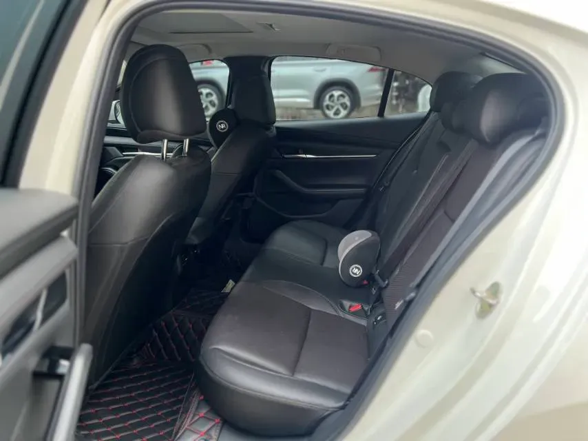 2023 Mazda 3 Axela 2.0L 158HP L4 6AT,autocango,china used car exporter,china ev exporter,chinese used car exporter,chinese used ev exporter