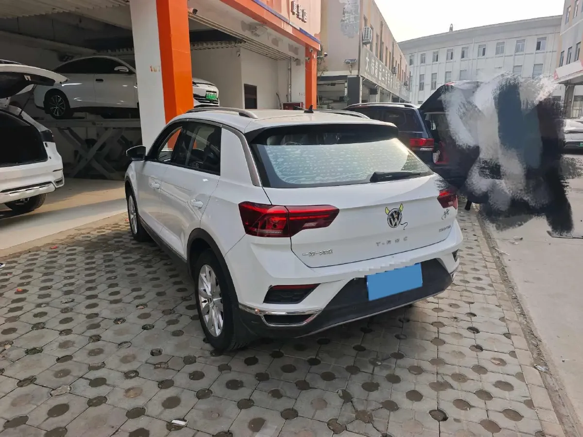 2020 Volkswagen T-Roc 1.4T 131HP L4 7DCT,autocango,china used car exporter,china ev exporter,chinese used car exporter,chinese used ev exporter