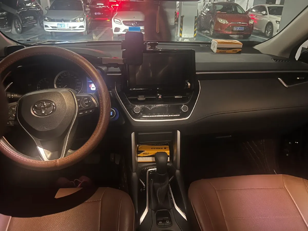 2023 Toyota Frontlander 2.0L 171HP L4 CVT,autocango,china used car exporter,china ev exporter,chinese used car exporter,chinese used ev exporter