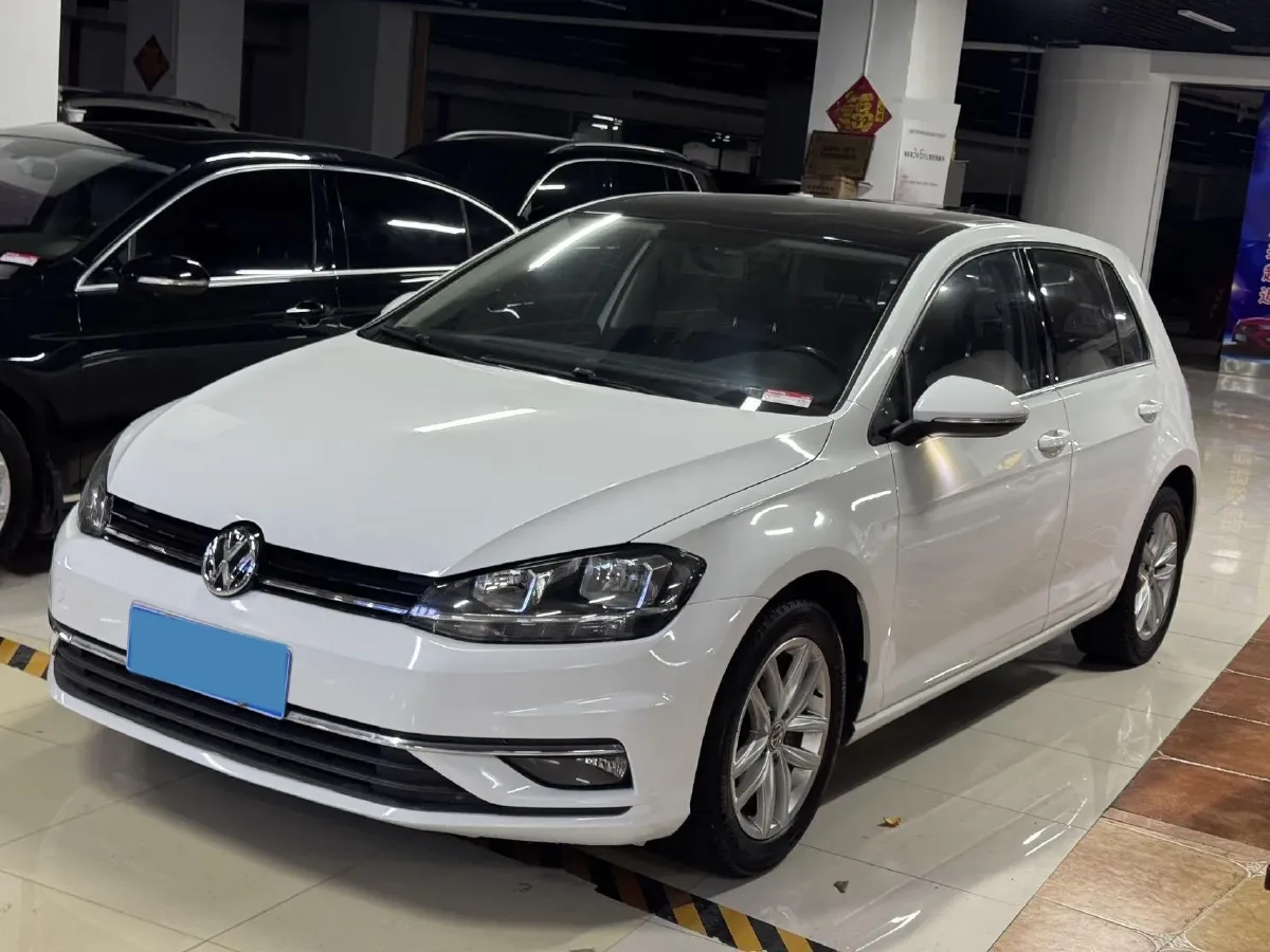 2018 Volkswagen Golf 1.6L 110HP L4 6AT,autocango,china used car exporter,china ev exporter,chinese used car exporter,chinese used ev exporter