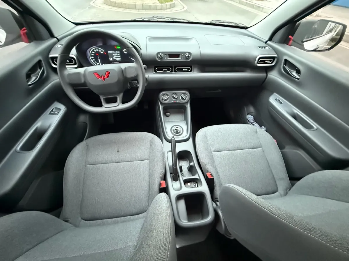 2024 WuLing HongGuang New Energy BEV 32.6KWH,autocango,china used car exporter,china ev exporter,chinese used car exporter,chinese used ev exporter