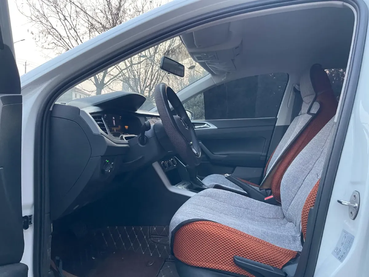 2023 Volkswagen Polo 1.5L 110HP L4 6AT,autocango,china used car exporter,china ev exporter,chinese used car exporter,chinese used ev exporter