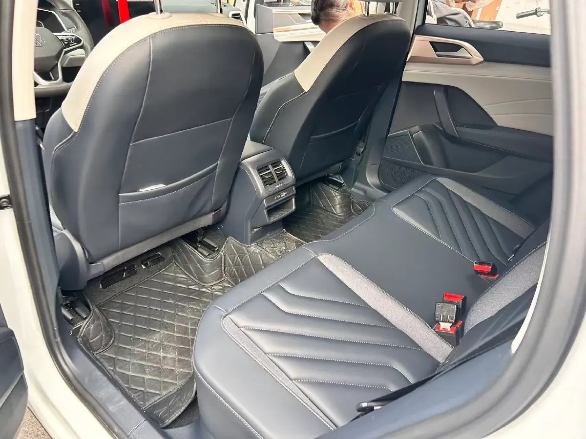 2023 Volkswagen Tharu 1.5T 160HP L4 7DCT,autocango,china used car exporter,china ev exporter,chinese used car exporter,chinese used ev exporter