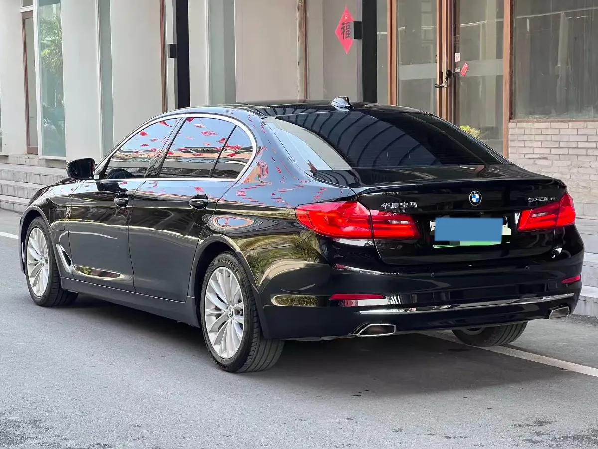 2020 BMW 5 Series 2.0T 184HP L4 8AT PHEV 17.7KWH,autocango,china used car exporter,china ev exporter,chinese used car exporter,chinese used ev exporter