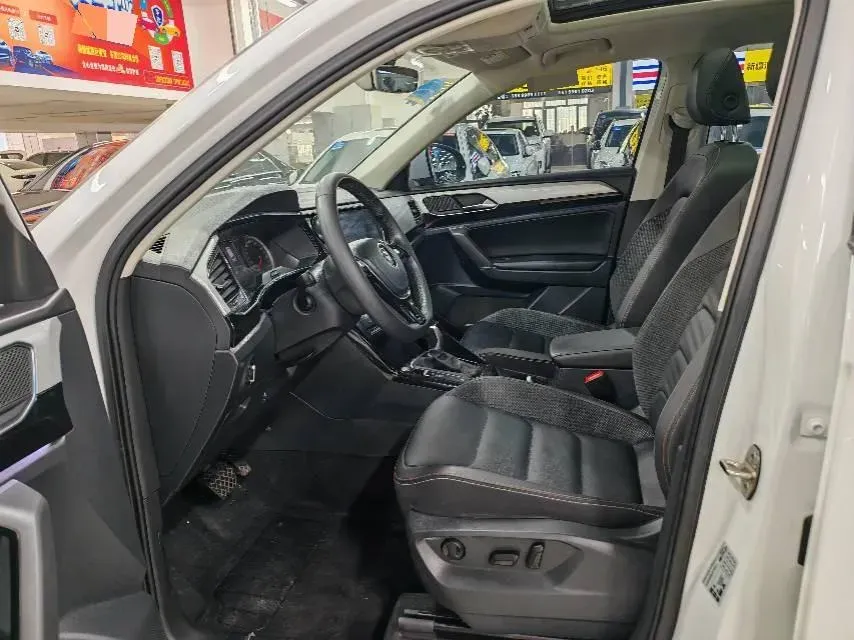 2020 Volkswagen Tayron 2.0T 186HP L4 7DCT,autocango,china used car exporter,china ev exporter,chinese used car exporter,chinese used ev exporter