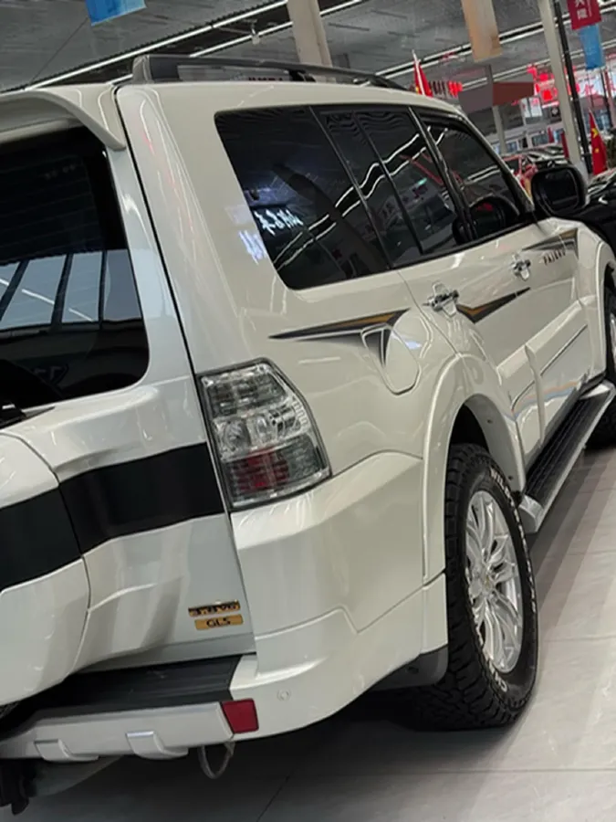 2017 YuTong T7 6.0L 316HP V8 6AT,autocango,china used car exporter,china ev exporter,chinese used car exporter,chinese used ev exporter