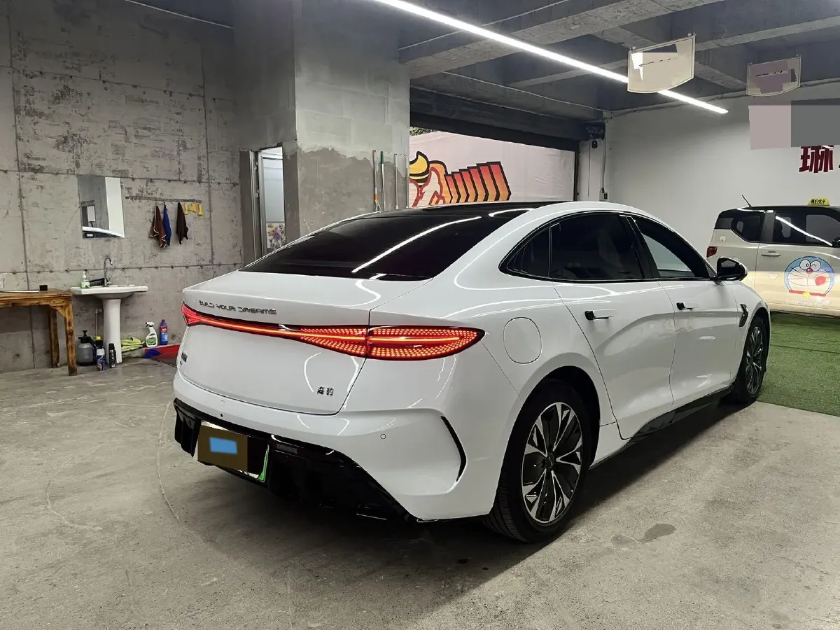 2023 BYD Seal BEV 61.4KWH,autocango,china used car exporter,china ev exporter,chinese used car exporter,chinese used ev exporter