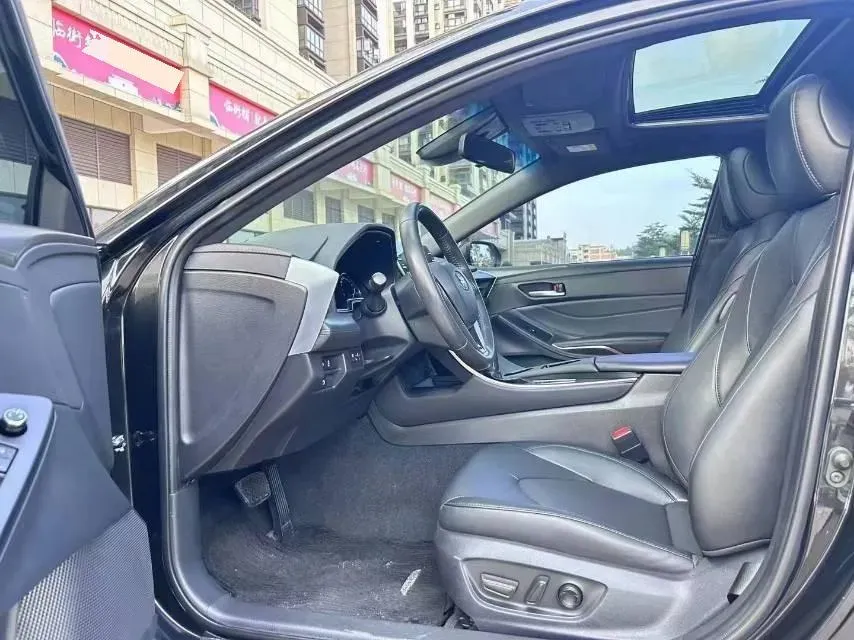 2019 Toyota Avalon 2.5L 178HP L4 E-CVT Hybrid,autocango,china used car exporter,china ev exporter,chinese used car exporter,chinese used ev exporter