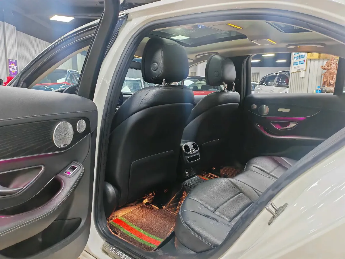 2021 Mercedes-Benz C Class 1.5T 184HP L4 9AT,autocango,china used car exporter,china ev exporter,chinese used car exporter,chinese used ev exporter