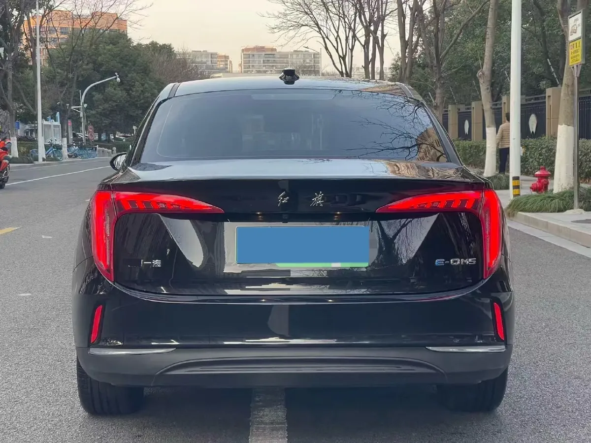 2022 HongQi E-QM5 BEV 54KWH,autocango,china used car exporter,china ev exporter,chinese used car exporter,chinese used ev exporter