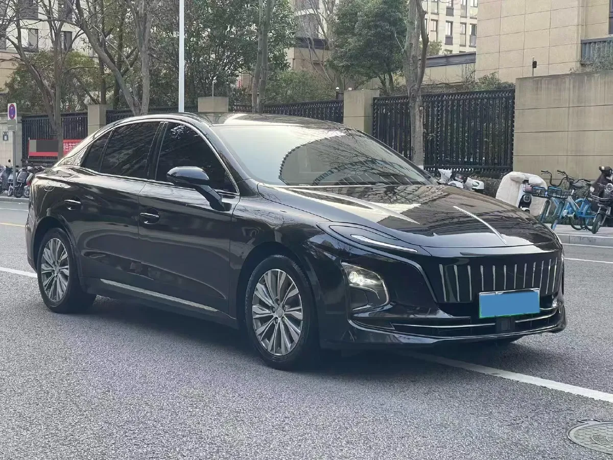 2022 HongQi E-QM5 BEV 54KWH,autocango,china used car exporter,china ev exporter,chinese used car exporter,chinese used ev exporter