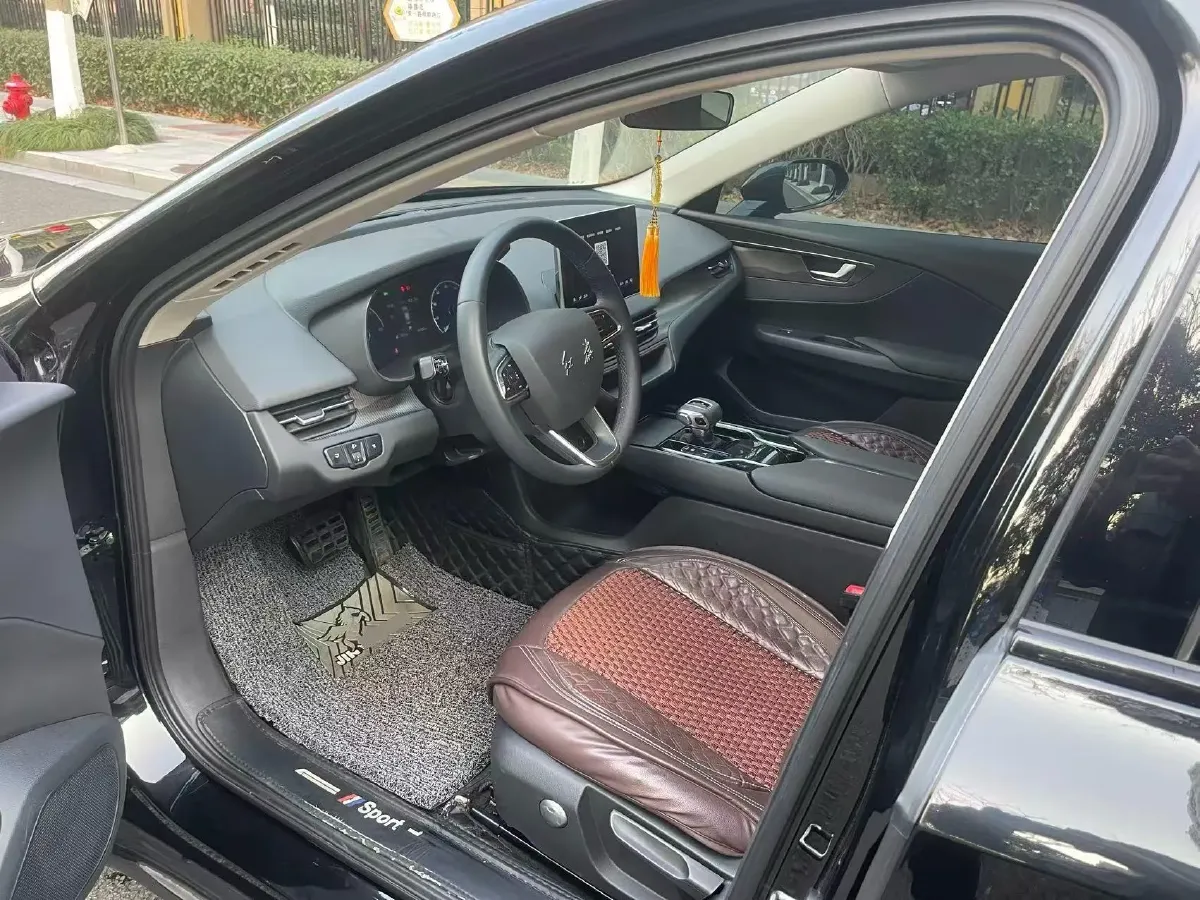 2022 HongQi E-QM5 BEV 54KWH,autocango,china used car exporter,china ev exporter,chinese used car exporter,chinese used ev exporter