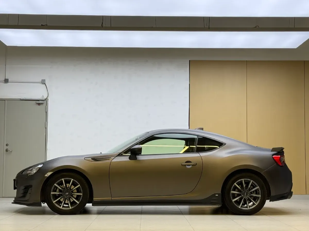 2019 Ford Focus 2.3T 280HP L4 6MT,autocango,china used car exporter,china ev exporter,chinese used car exporter,chinese used ev exporter