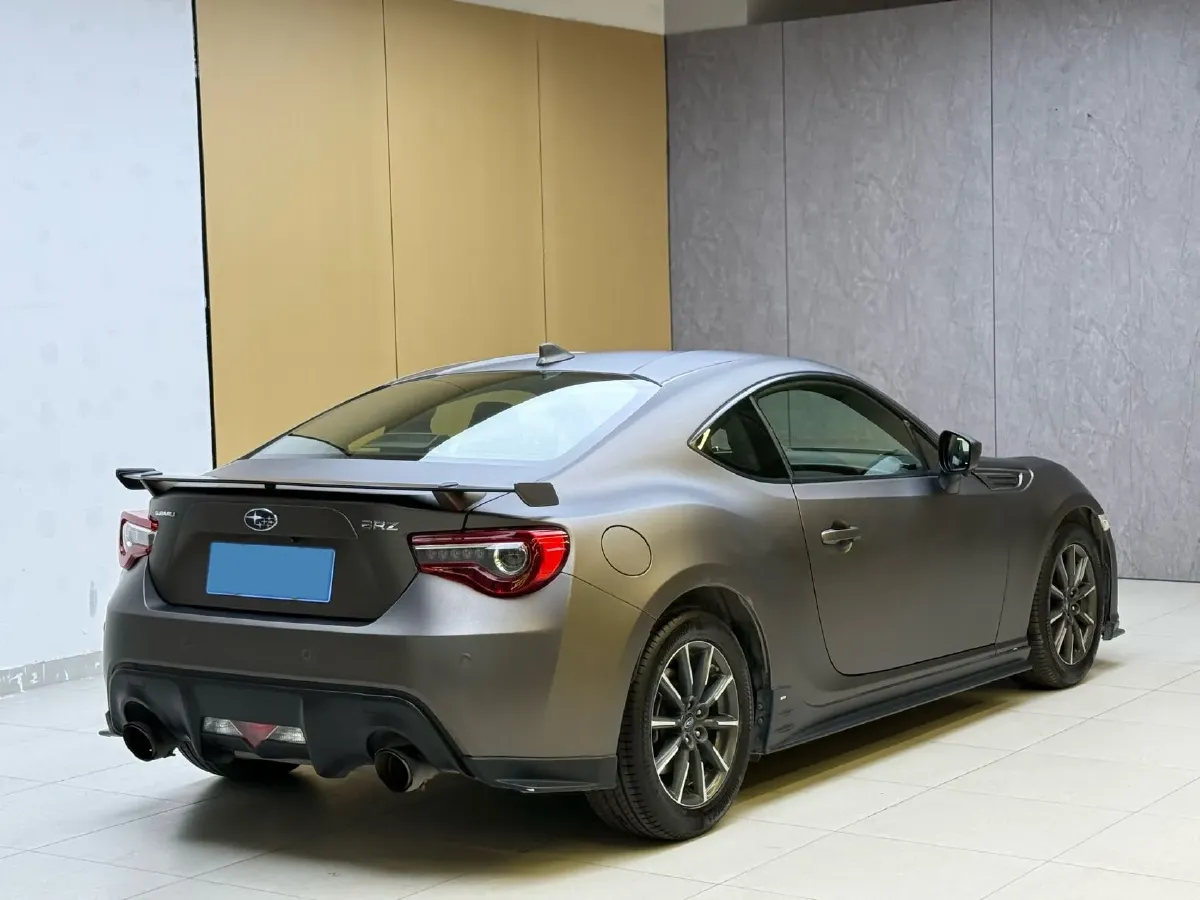 2019 Ford Focus 2.3T 280HP L4 6MT,autocango,china used car exporter,china ev exporter,chinese used car exporter,chinese used ev exporter