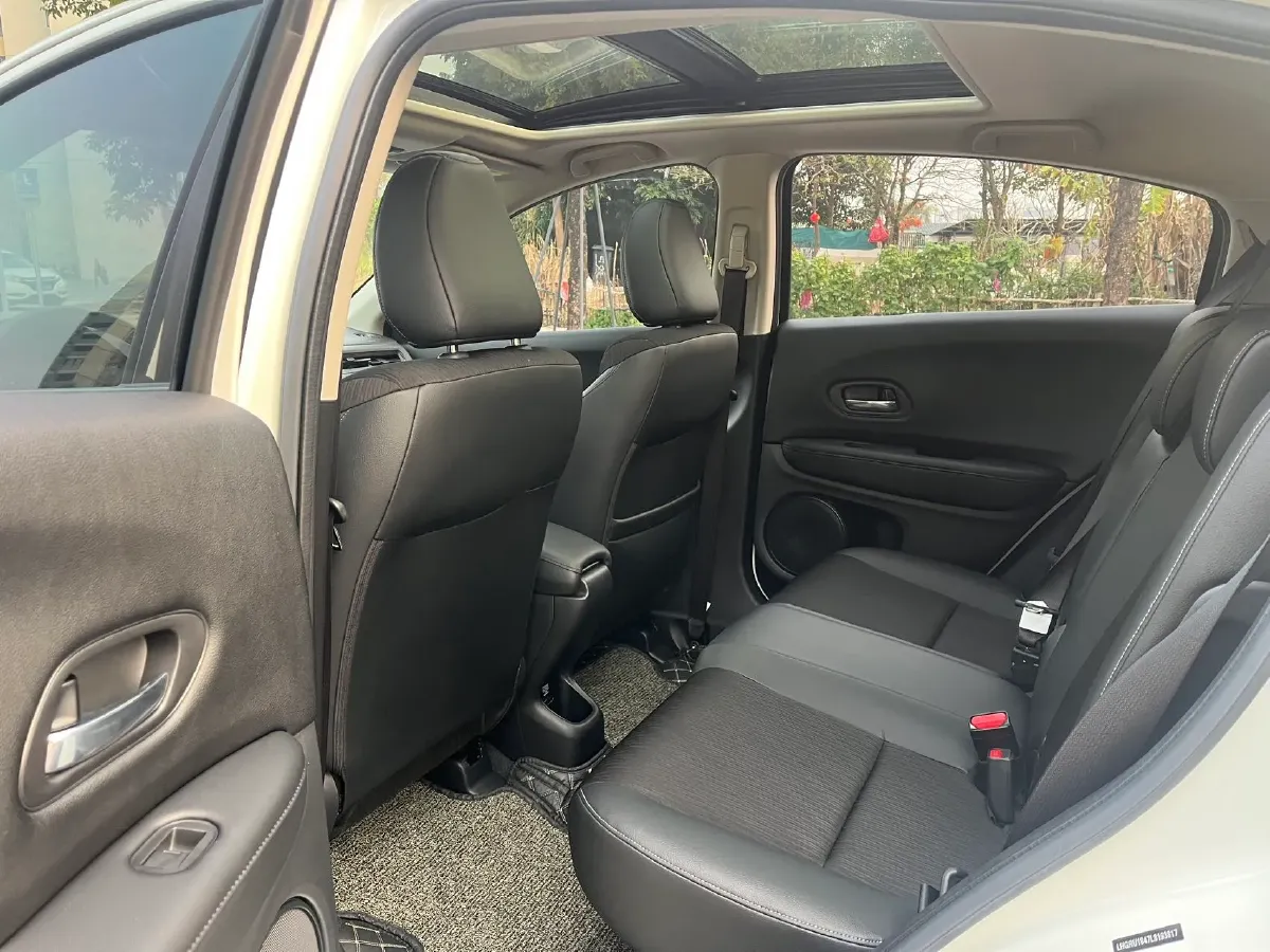 2020 Honda Vezel 1.5L 131HP L4 CVT,autocango,china used car exporter,china ev exporter,chinese used car exporter,chinese used ev exporter