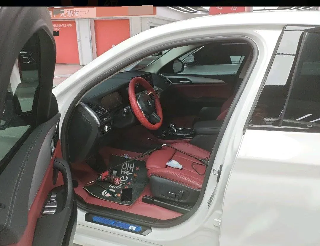 2022 BMW X4 2.0T 245HP L4 8AT,autocango,china used car exporter,china ev exporter,chinese used car exporter,chinese used ev exporter