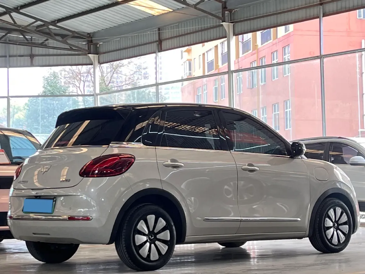 2024 WuLing BinGuo BEV 37.9KWH,autocango,china used car exporter,china ev exporter,chinese used car exporter,chinese used ev exporter