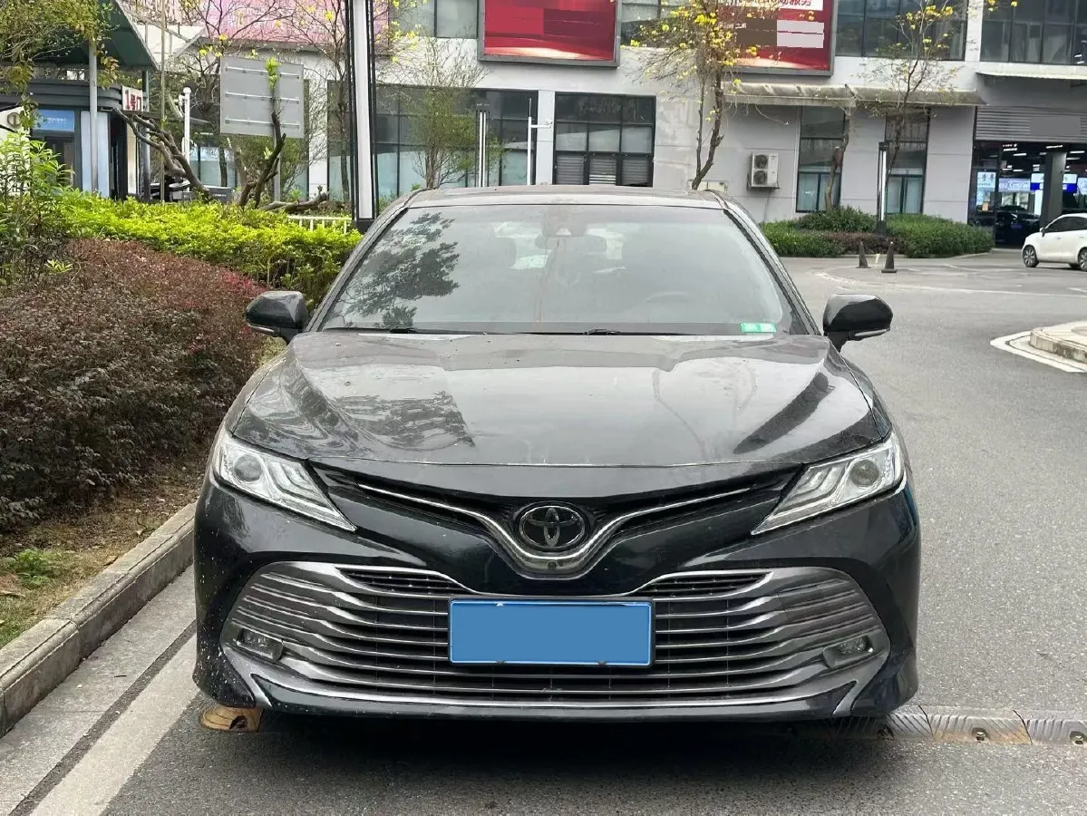 2018 Toyota Camry 2.0L 169HP L4 6AT,autocango,china used car exporter,china ev exporter,chinese used car exporter,chinese used ev exporter