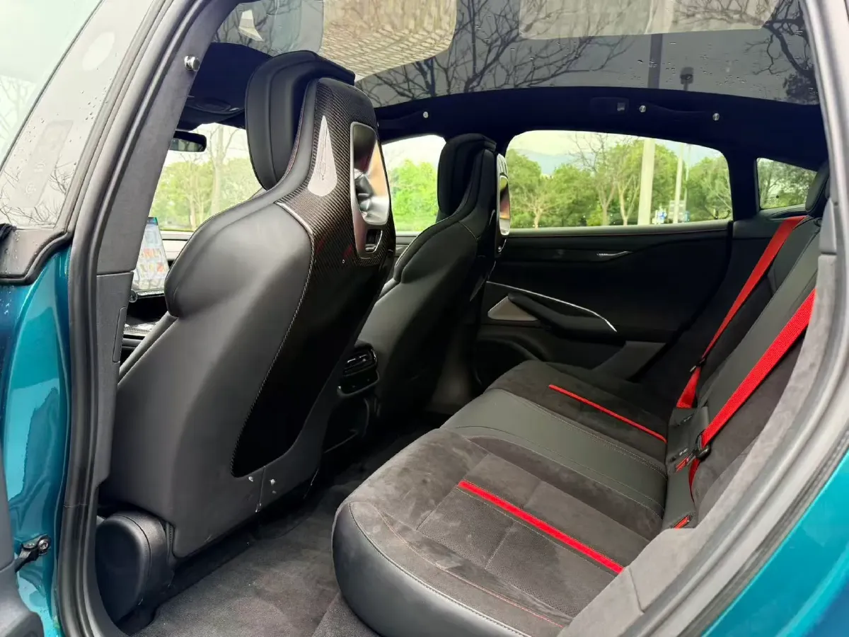 2025 MI SU7 Ultra BEV 93.7KWH,autocango,china used car exporter,china ev exporter,chinese used car exporter,chinese used ev exporter