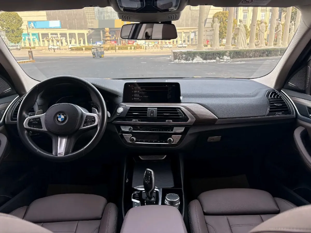 2022 BMW X3 2.0T 184HP L4 8AT,autocango,china used car exporter,china ev exporter,chinese used car exporter,chinese used ev exporter